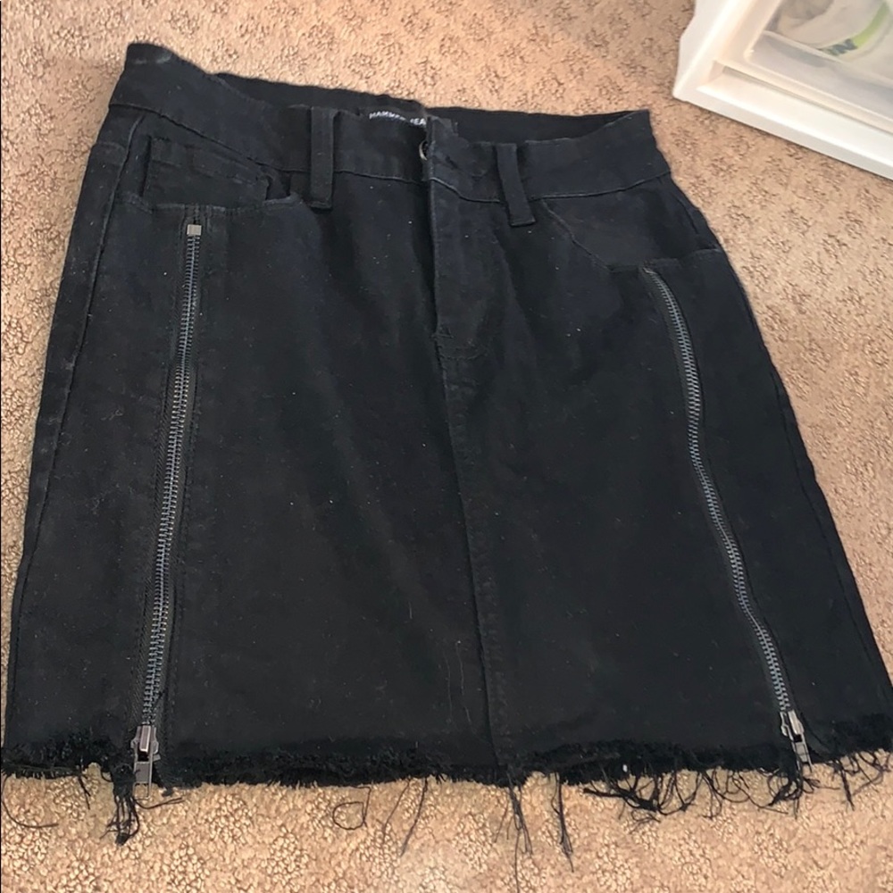 Hammer Jean Skirt